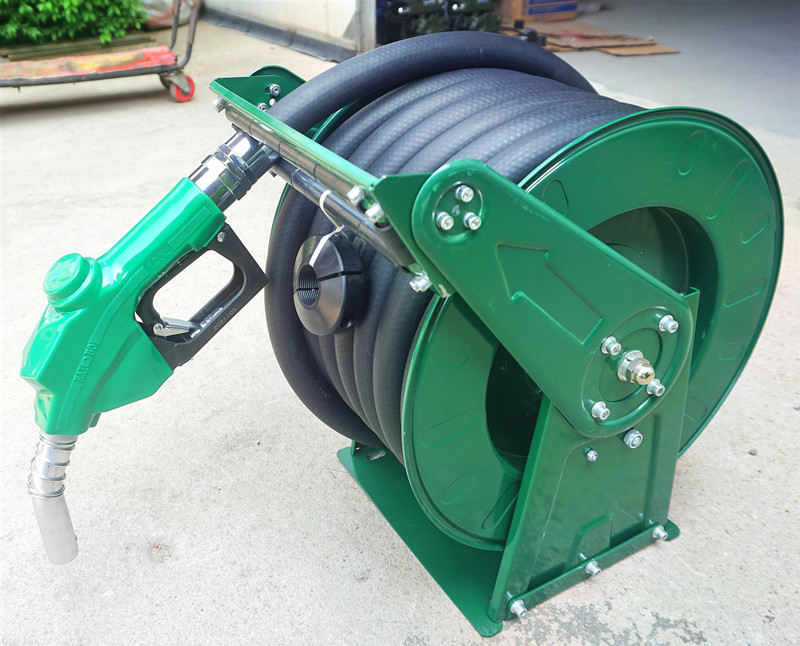 軍華牌加油機(jī)卷盤的結(jié)構(gòu)原理及性能特點